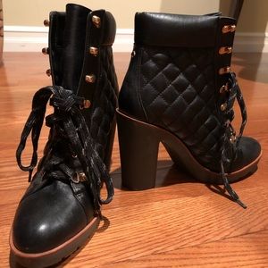 Never worn KATE SPADE Gianna booties size 10